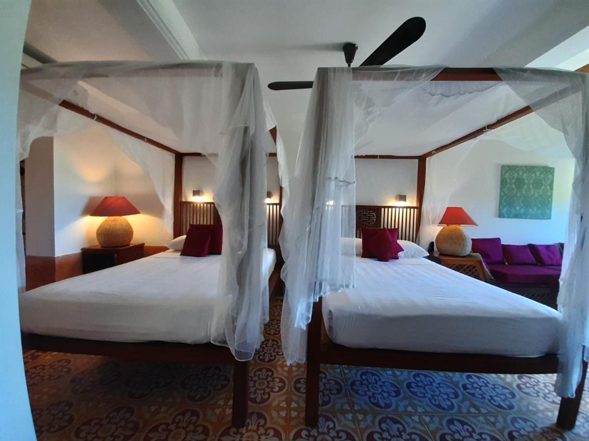 Phòng Deluxe 2 Giường Đơn Nhìn Ra Biển