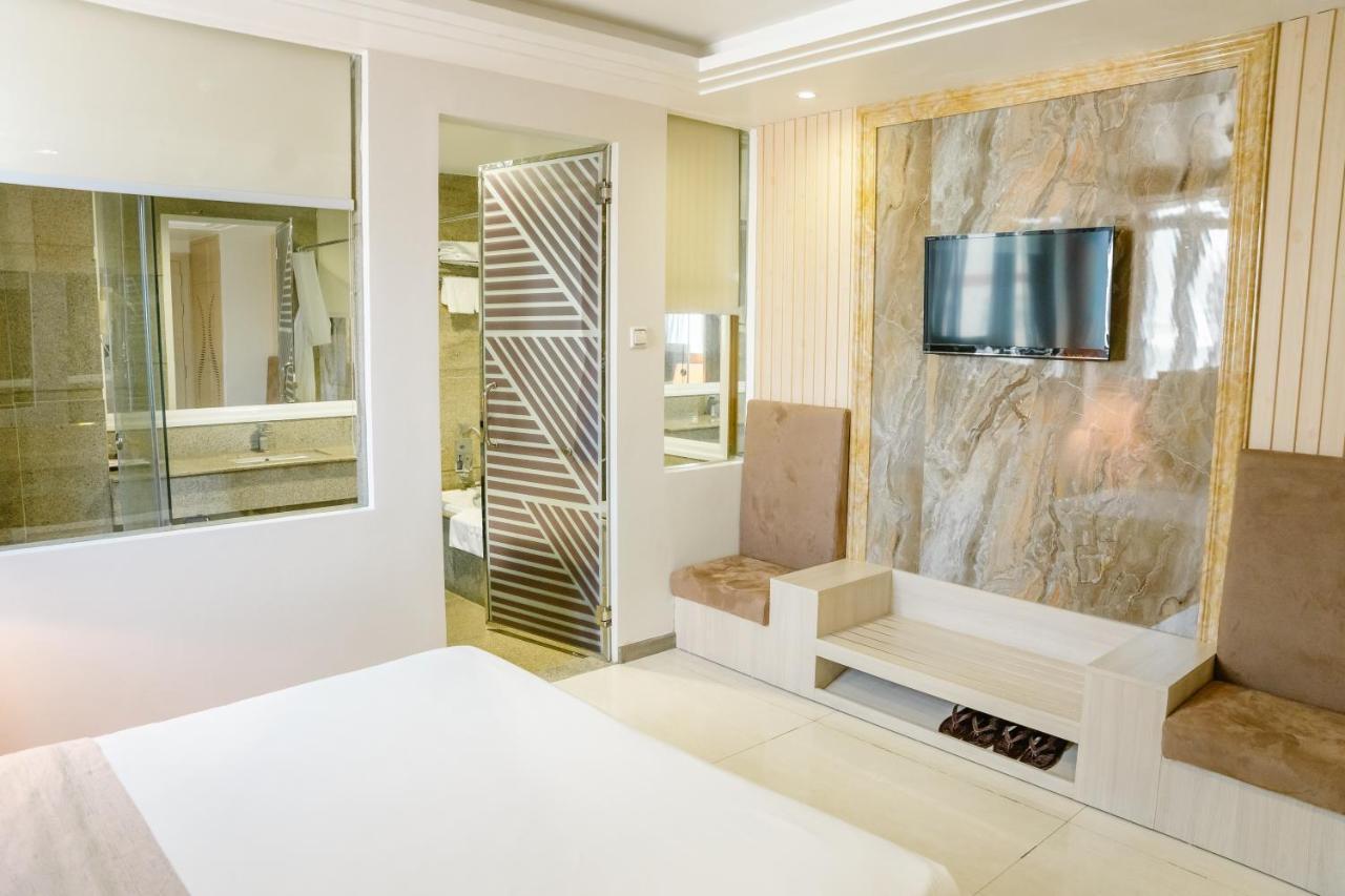 Phòng Deluxe 2 Giường Đơn