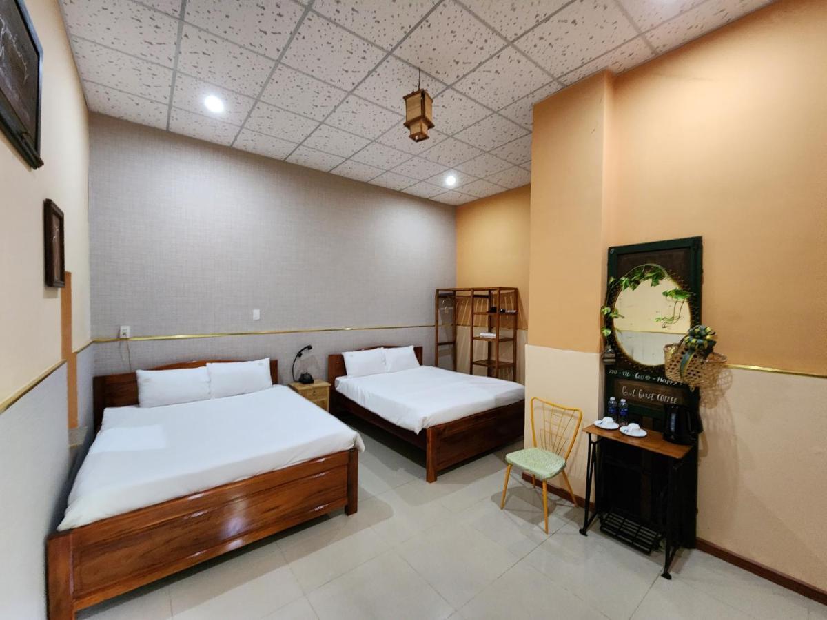 Phòng Giường Đôi Nhìn Ra Vườn