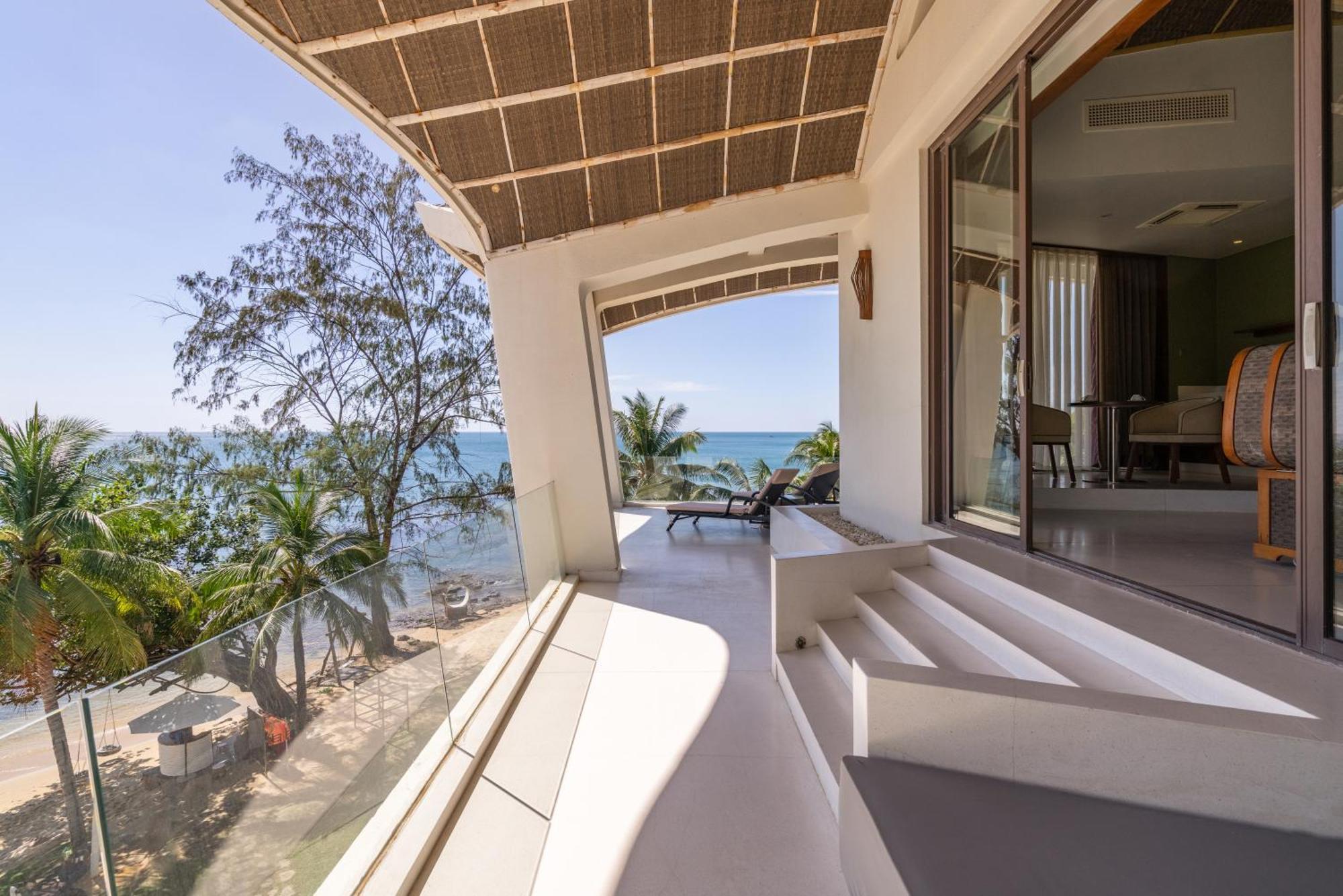Luxury Suite Ocean View
