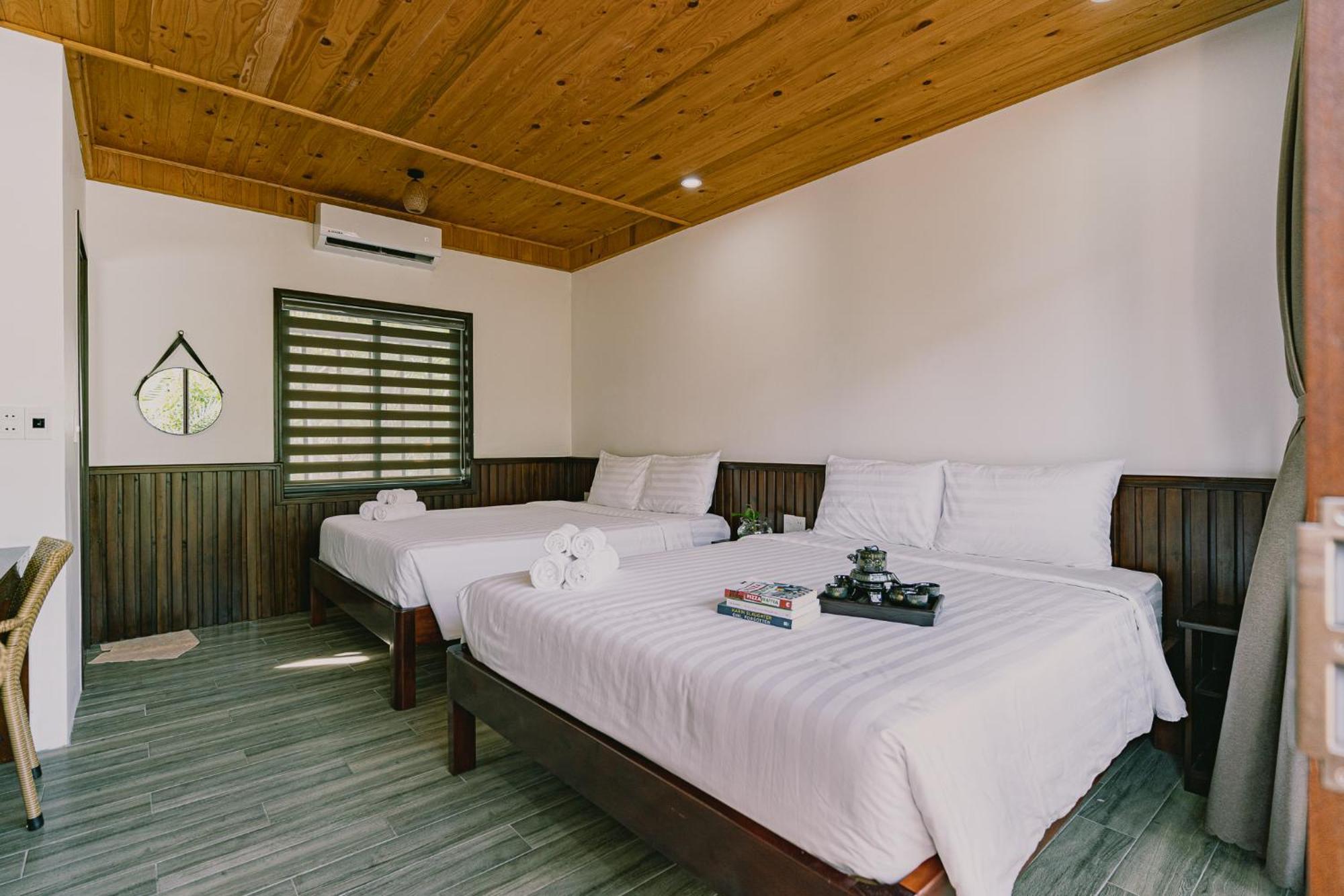 Suite Gia Đình Deluxe