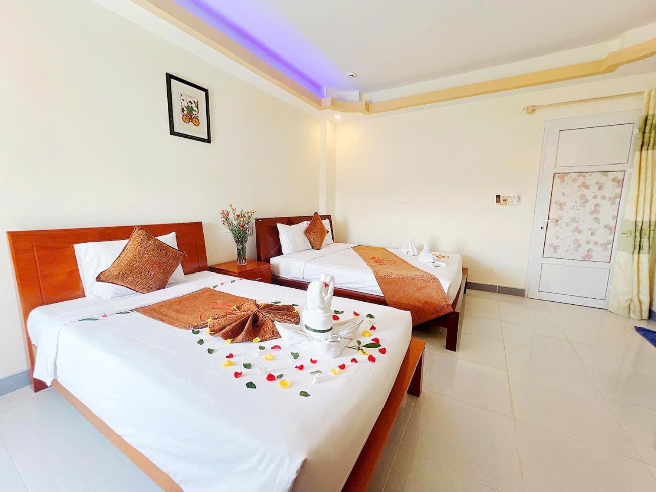 Triple Room Balcony,1646918192:JPEG