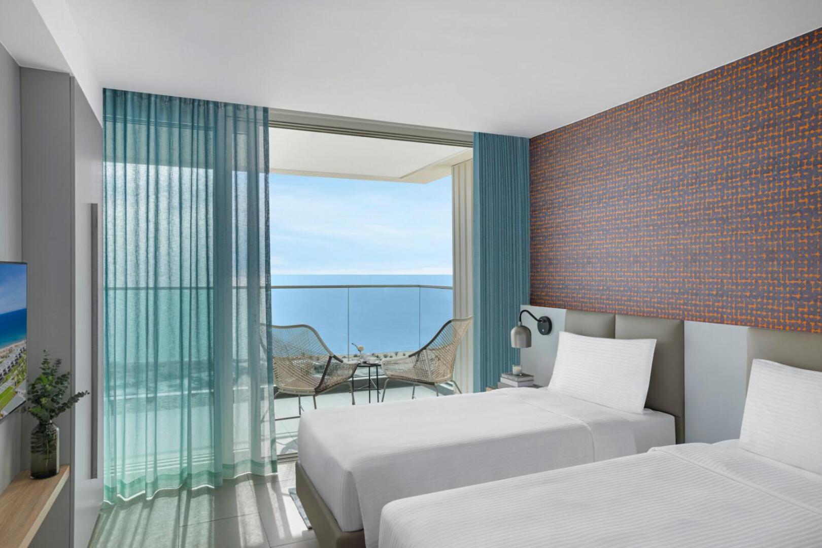 2 Bedroom Suite Terrace Panoramic Ocean View 1 King & 1 Twin,1656273383:JPEG
