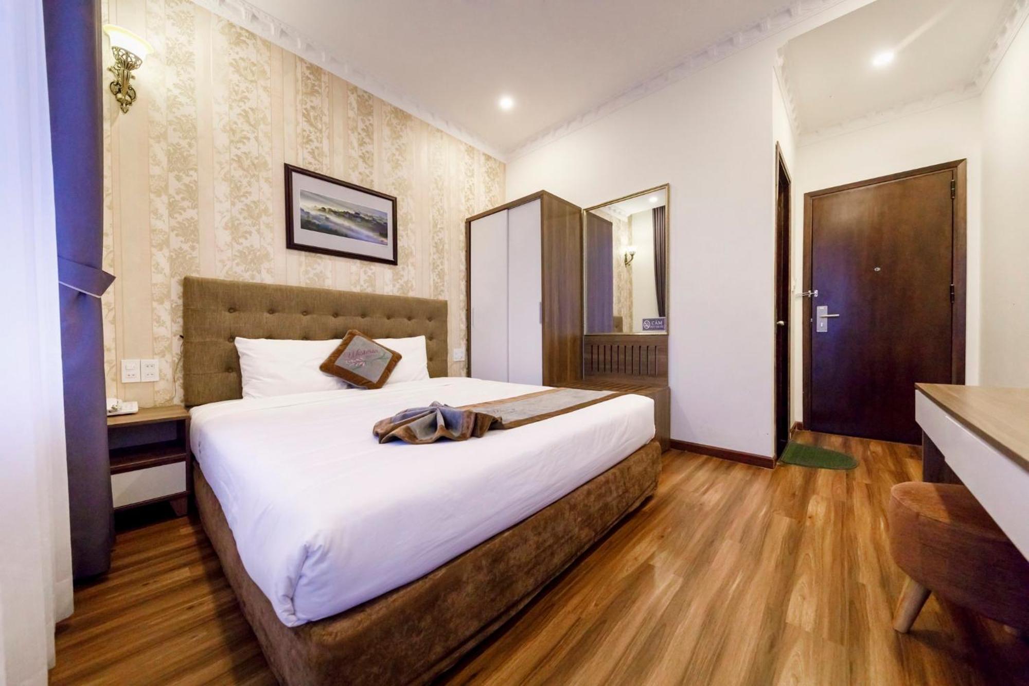 Superior Double Room,1723056317:JPEG