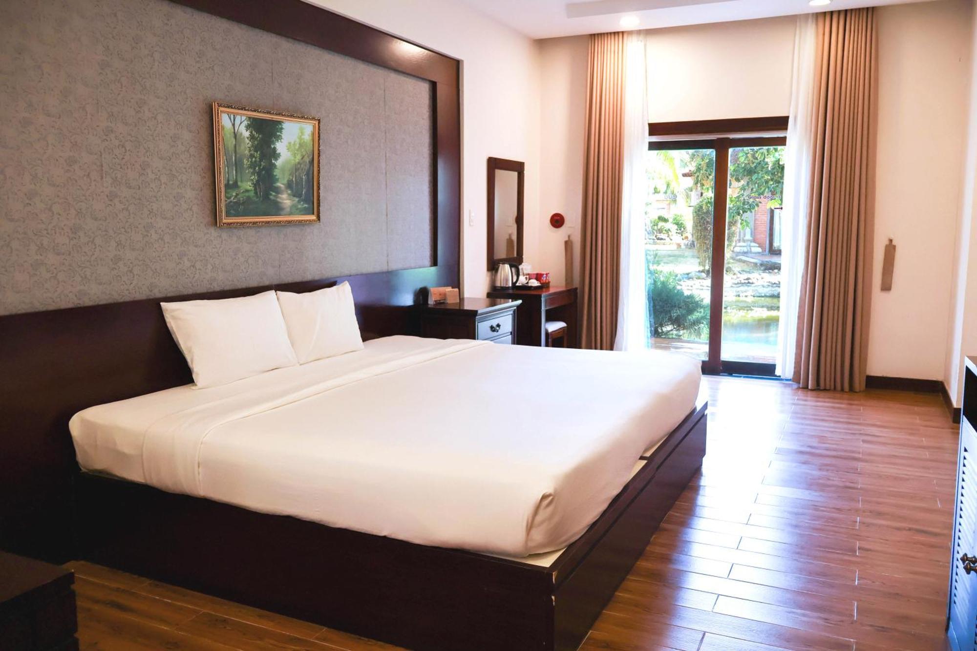 Suite Junior Nhìn Ra Vườn