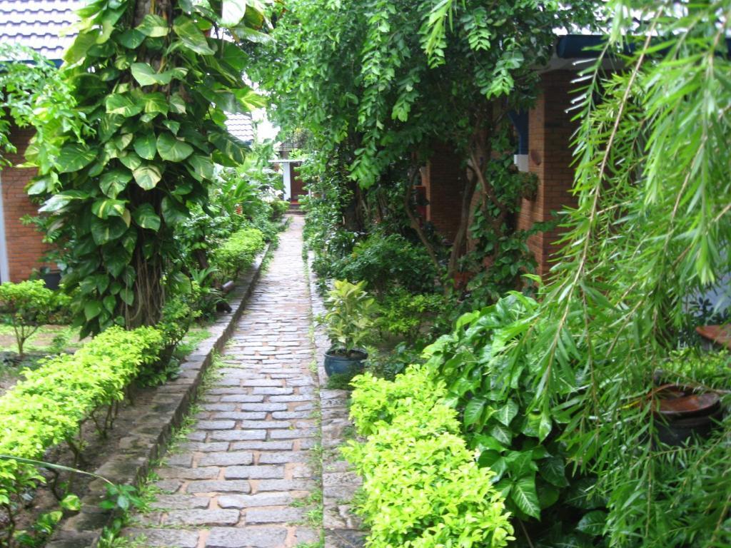 Biệt thự (3 người lớn)