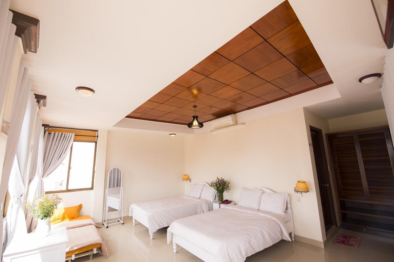 Phòng Ngủ Tập Thể Cho Cả Nam Và Nữ