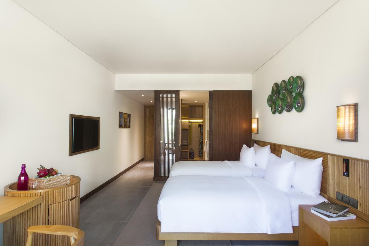 Deluxe Tweepersoonskamer met 2 Aparte Bedden en Zwembad
