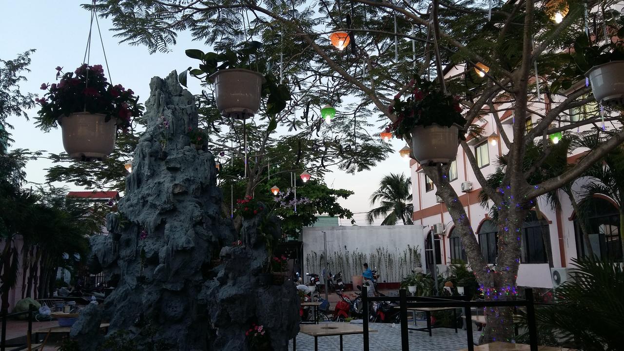 Phòng 4 Người Nhìn ra Thành phố