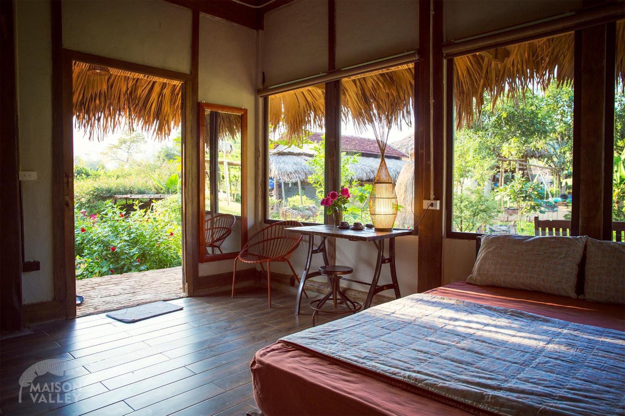 Bungalow Deluxe Nhìn Ra Khu Vườn