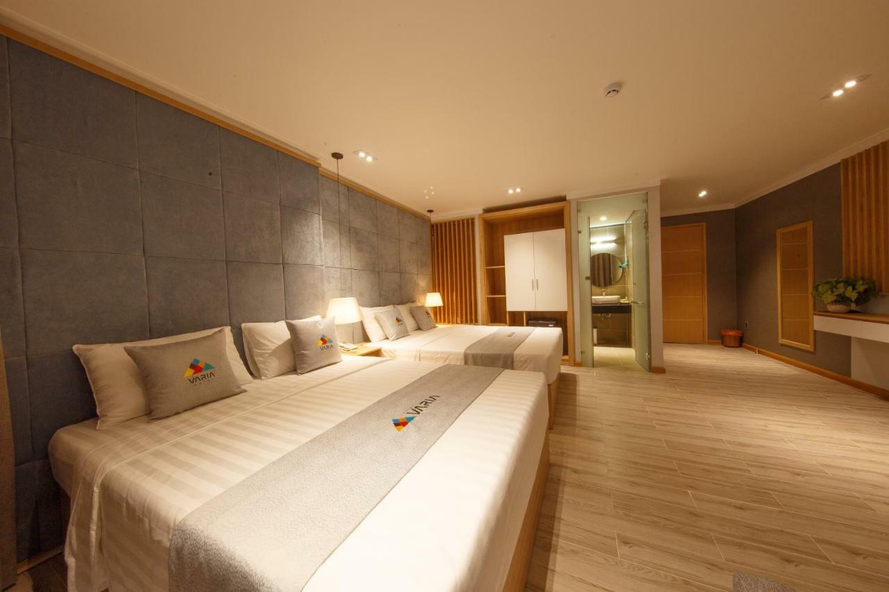 Phòng Deluxe 4 Người