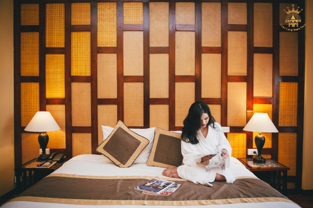Suite Cổ Điển