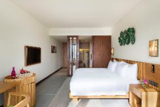 Deluxe Kamer met Kingsize Bed en een Zwembad
