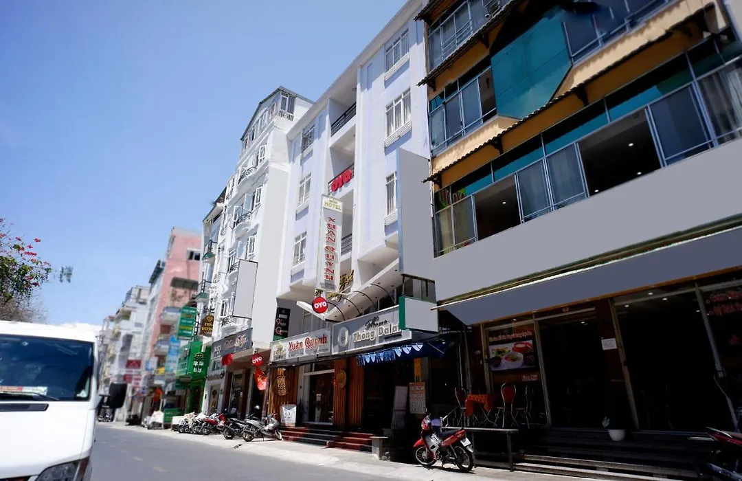 Oyo 1040 Xuan Quynh Hotel-1