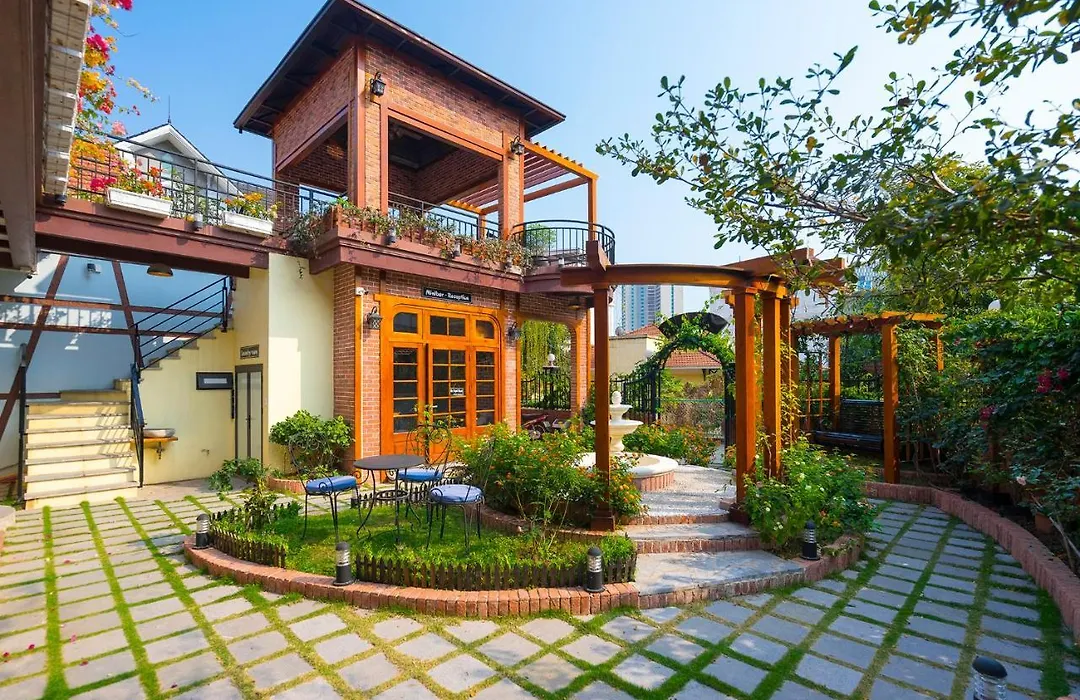 Little Colmar - Homestay & Pottery Studio-1