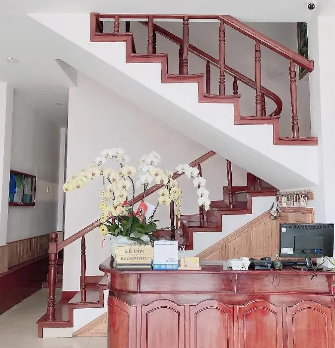 Tuyet Son Hotel-1