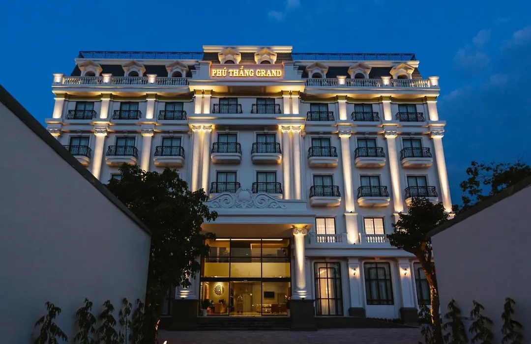 Phu Thang Grand Hotel-1