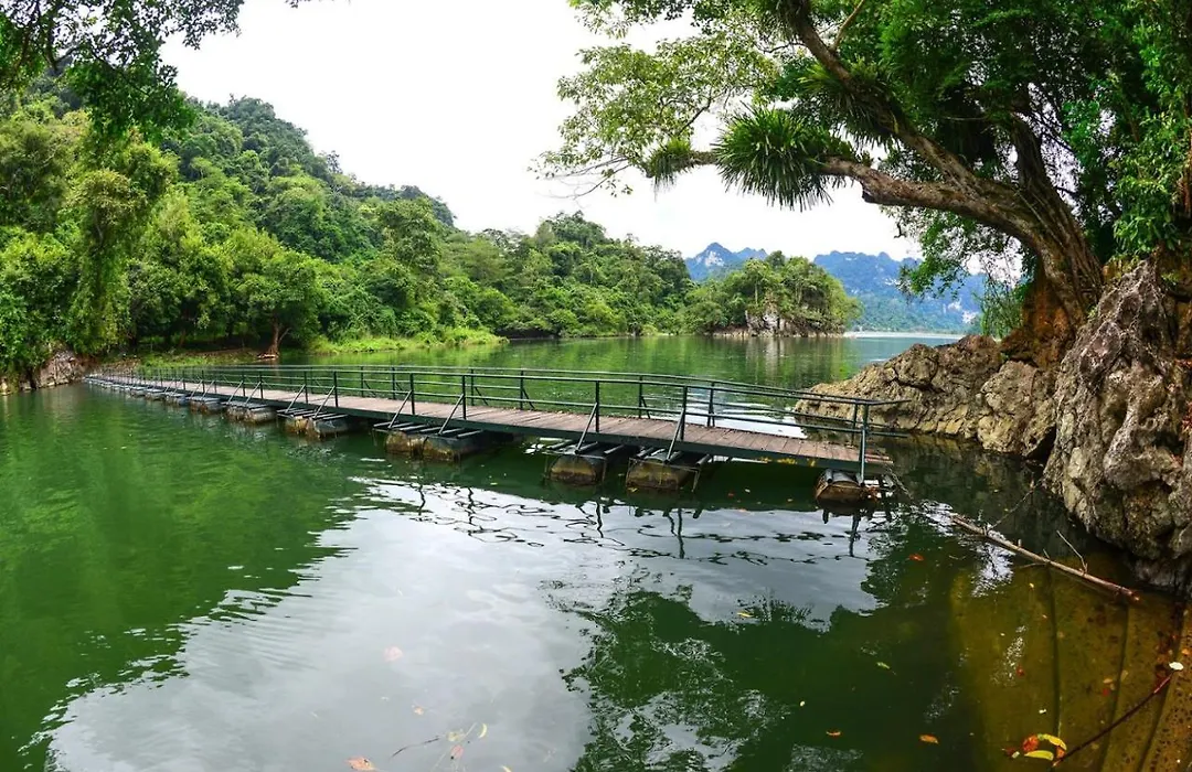 Ba Be Lakeside Bungalow-1