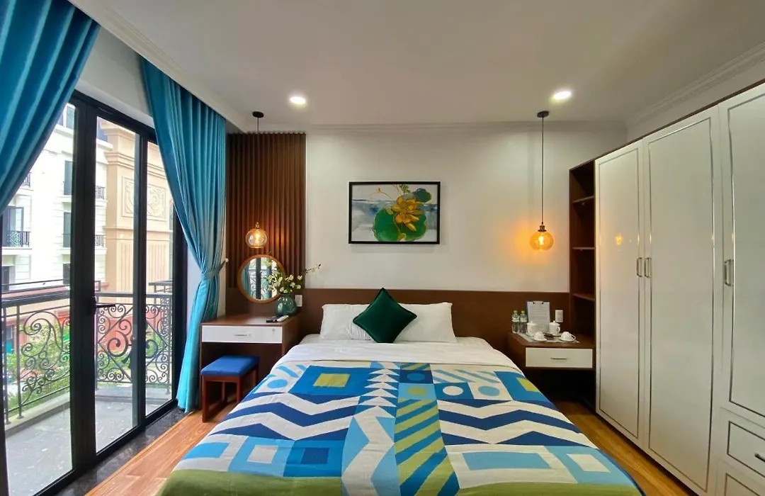 Hue Crown Boutique Best Hotel-1