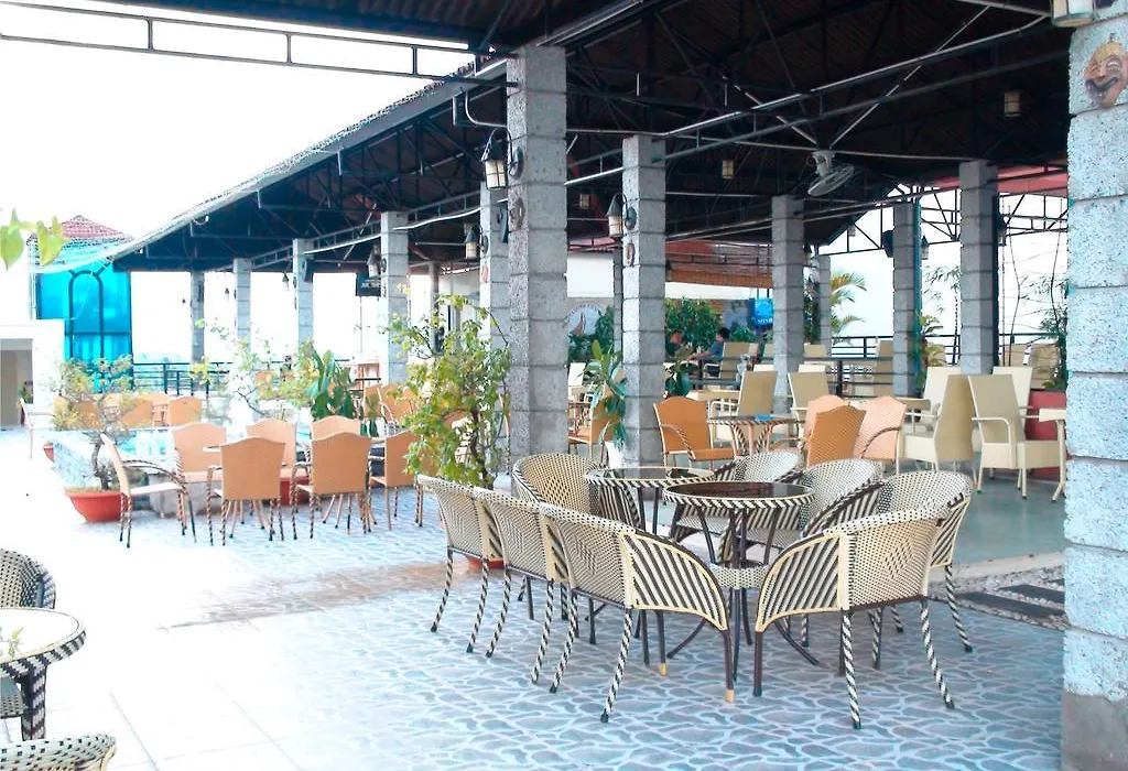 Ham Luong Hotel-1