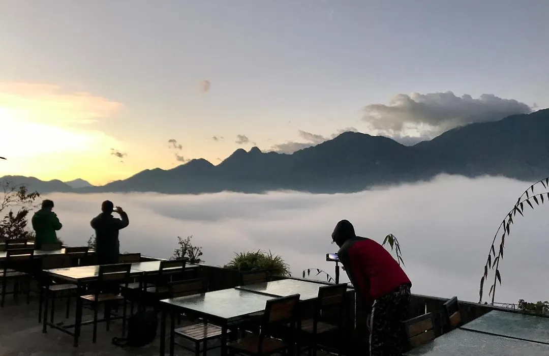 Fansipan Terrace Cafe And Homestay-1