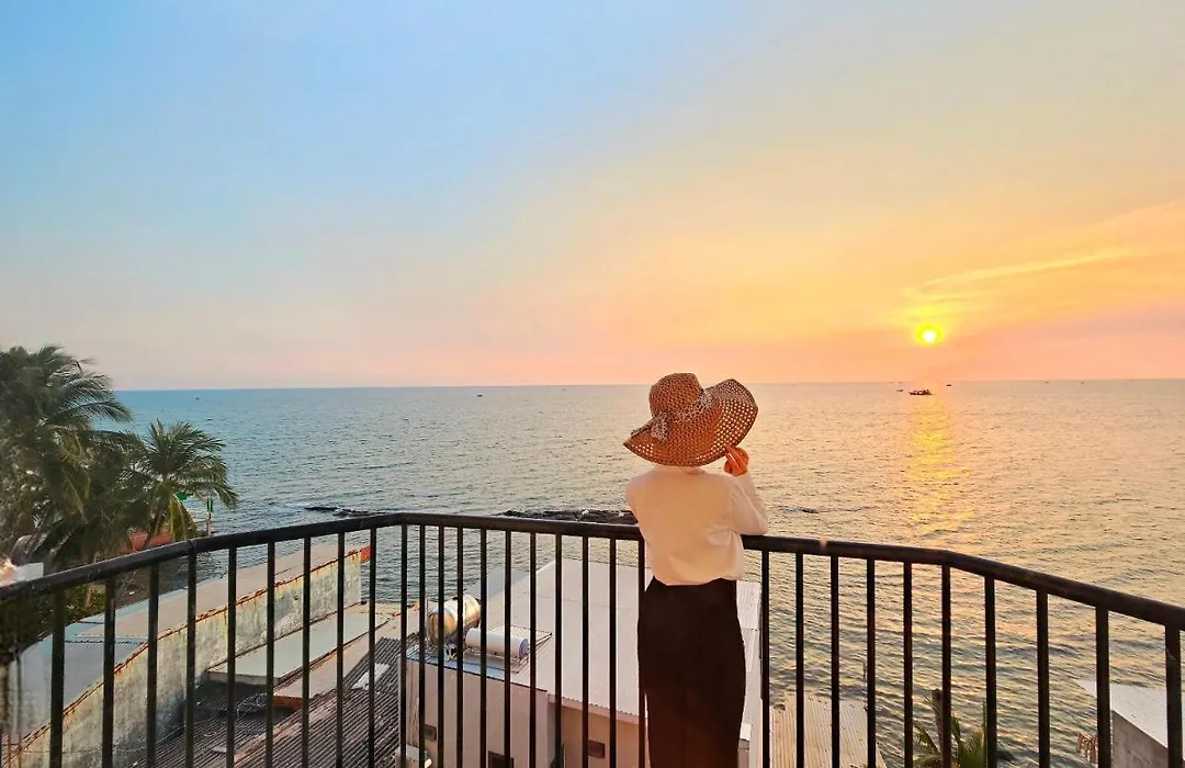 Venus Phu Quoc Hotel-1