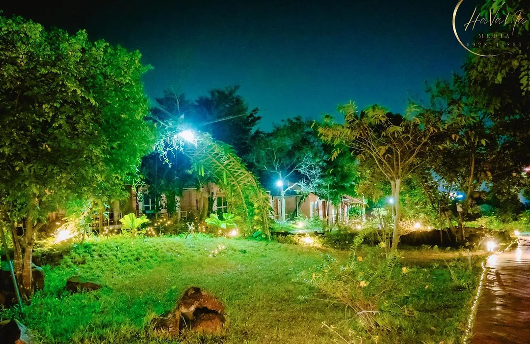 Daisy Resort-1