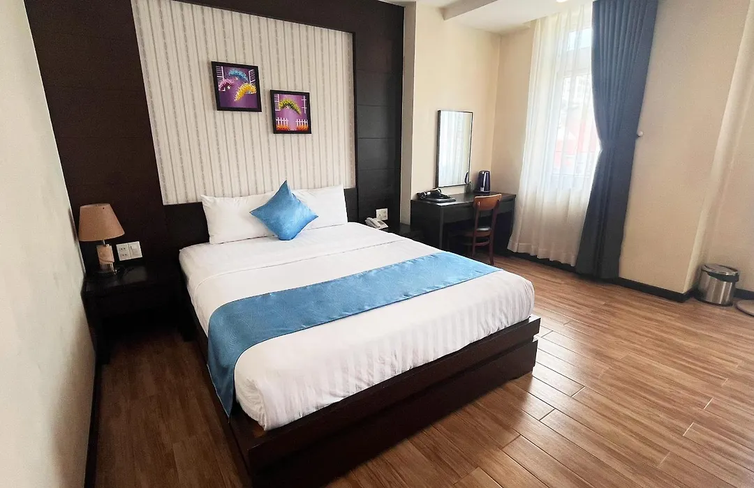 Khách sạn Thiên Lý-1