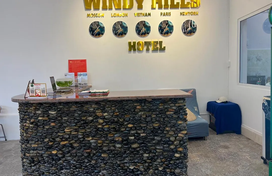 Windy Hills Hotel-1