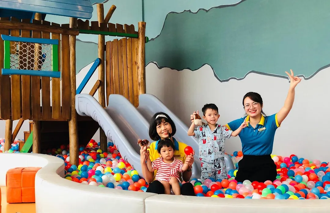 Citadines Marina Halong-1