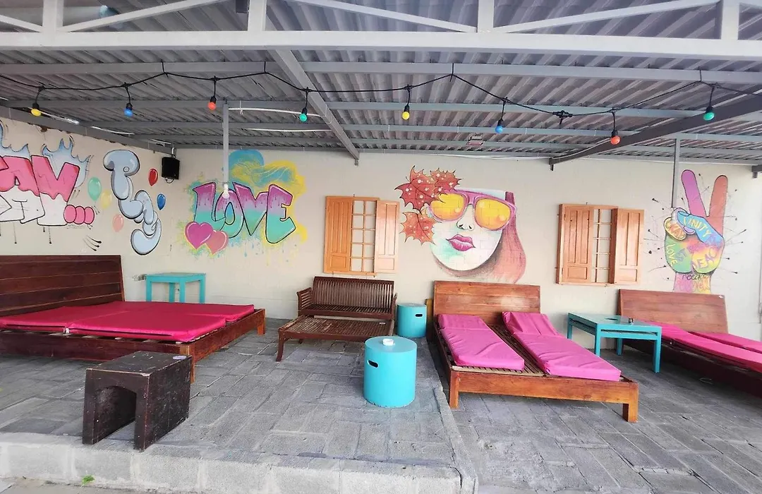 Mui Ne Hills Backpackers-1