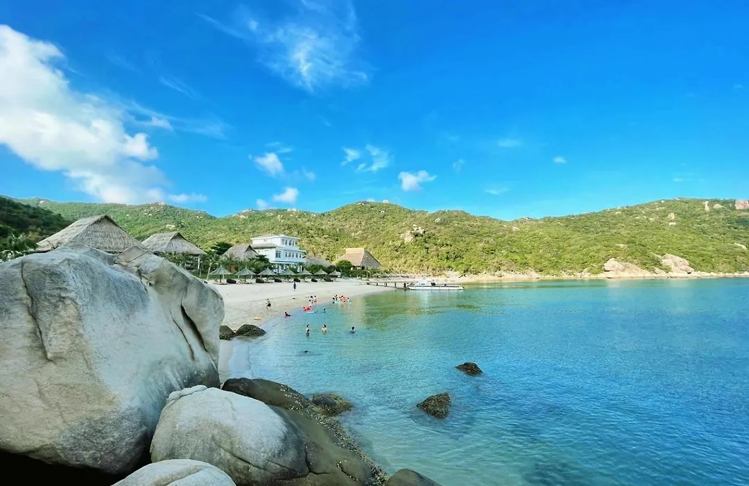 The Light Coral Island Resort Nha Trang-1
