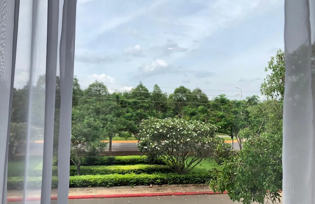 An Loc Hotel & Spa-1