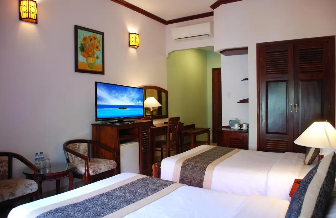 Canary Beach Resort-1
