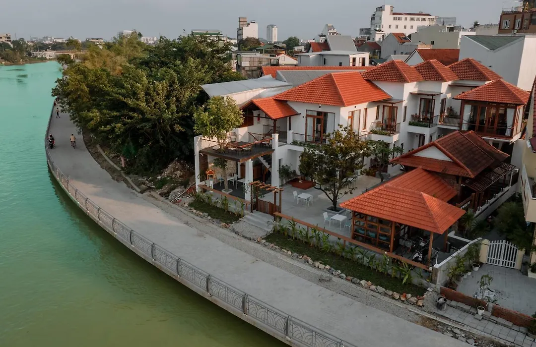 Hue River Side Villa-1