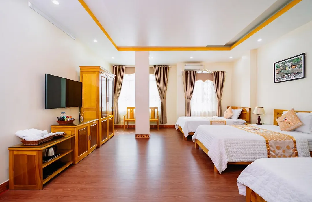 Huy Hoan Hotel-1