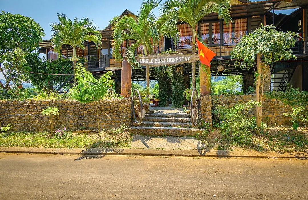 Jungle Boss Homestay-1