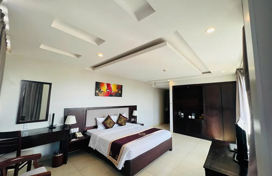 Golden Quang Tri Hotel-1