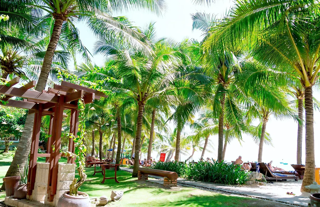 Hoang Ngoc Beach Resort-1