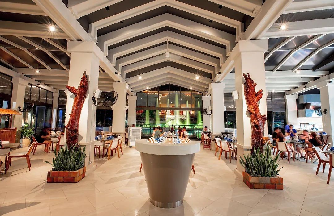 Intercontinental Grand Ho Tram-1
