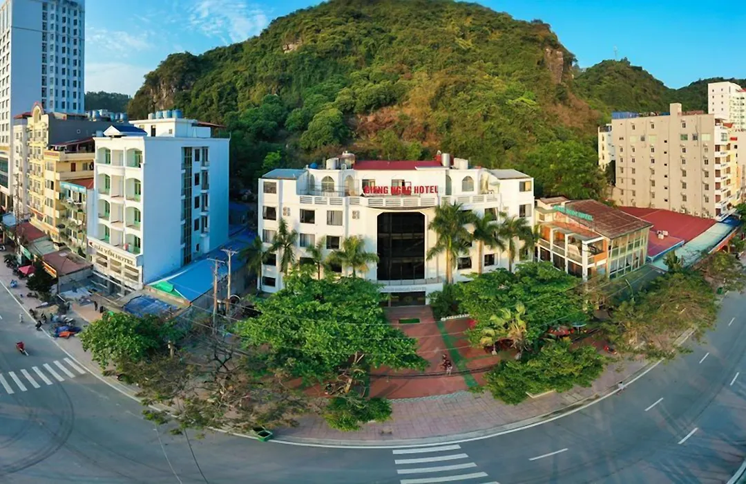 Gieng Ngoc Cat Ba Hotel-1