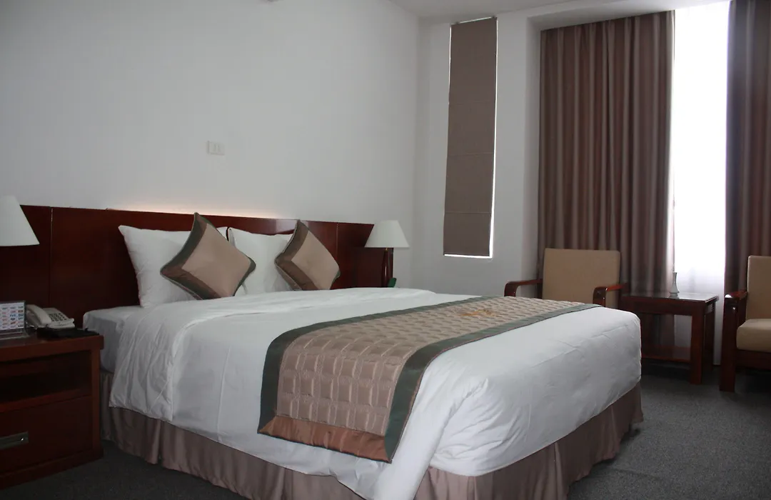 Draco - Thang Long Hotel-1