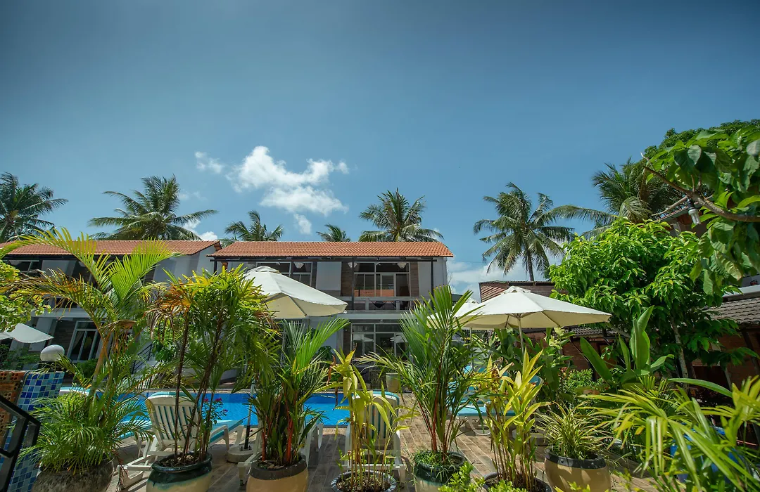 Waves Resort Phu Quoc-1