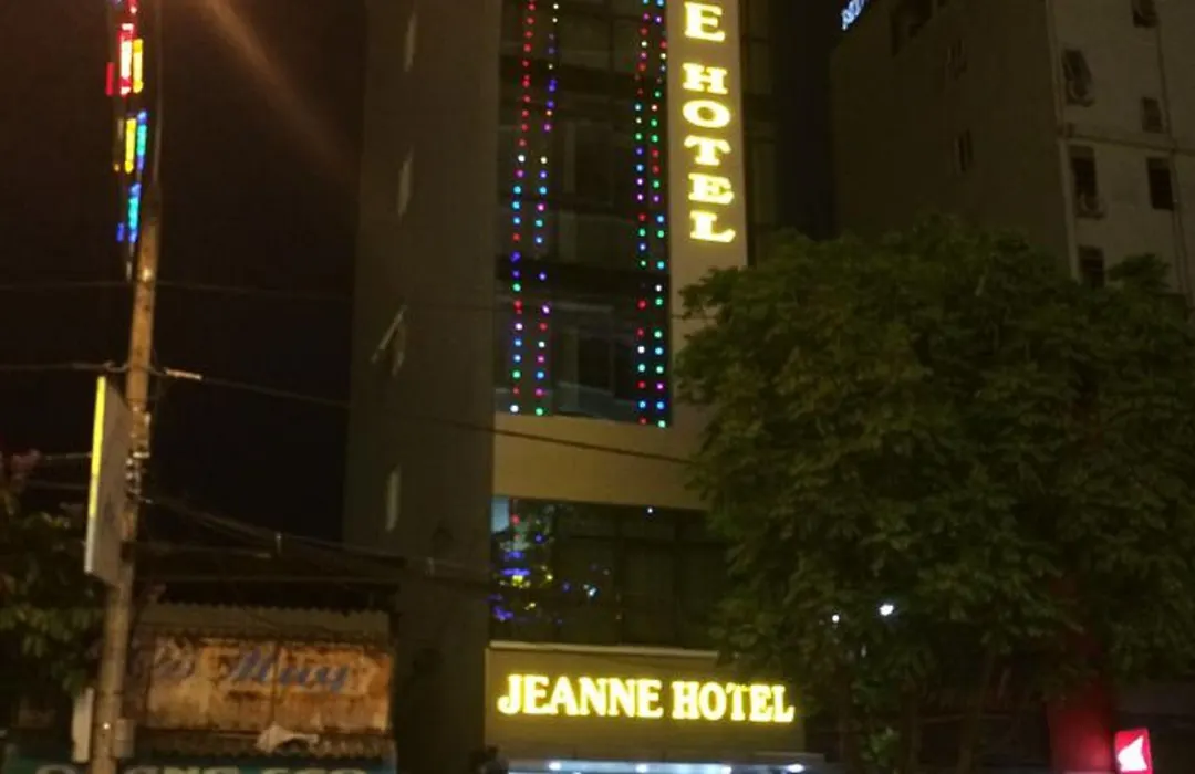 Jeanne Hotel-1