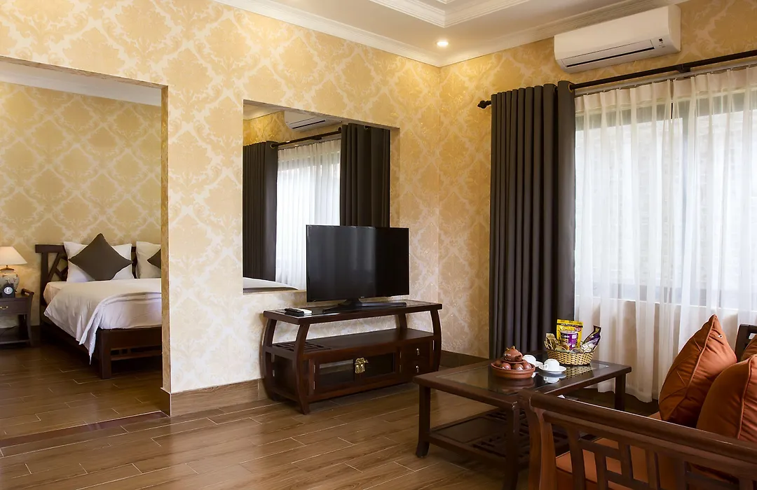 Sunny House Resort-1