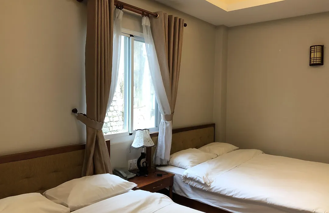 Dreams Hotel-1