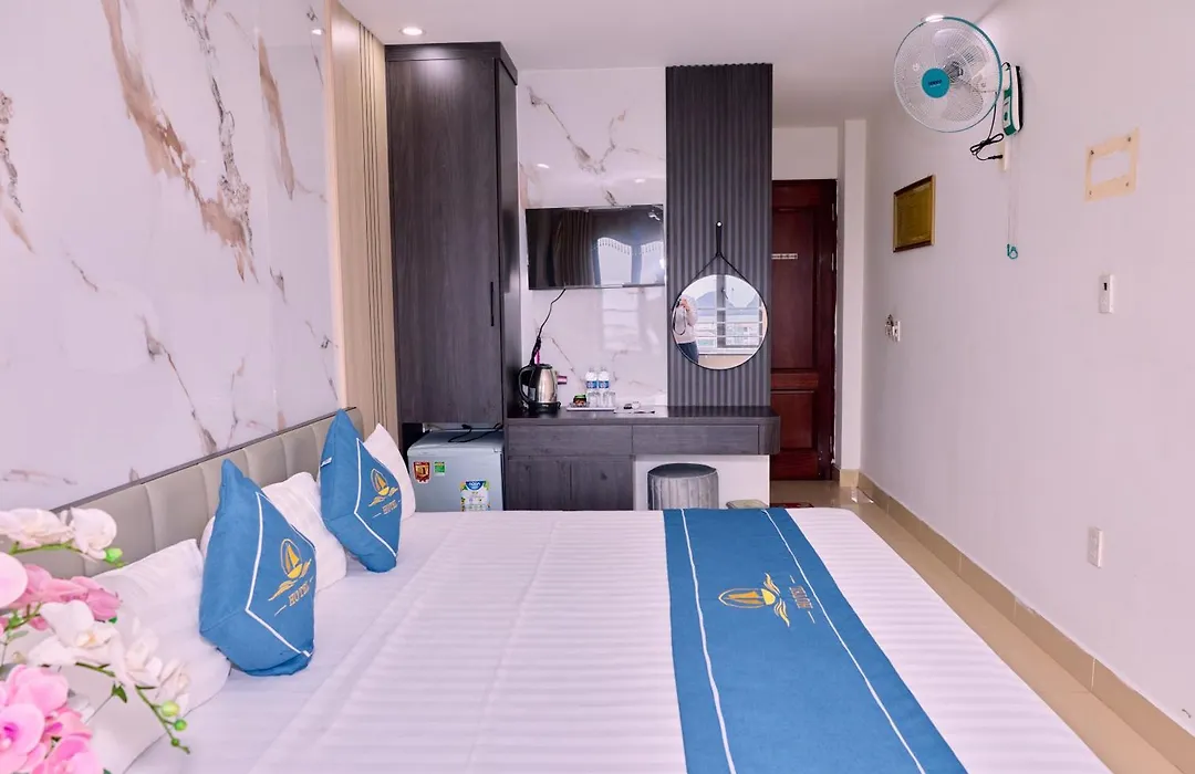 Cat Ba Bay Vision Hotel-1