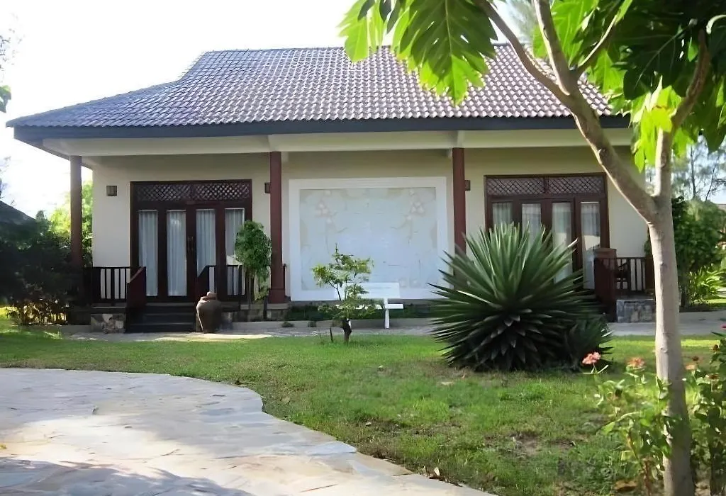 Aniise Villa Resort-1