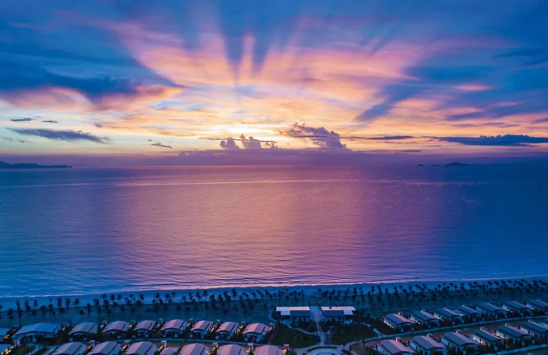 Mövenpick Resort Cam Ranh-1