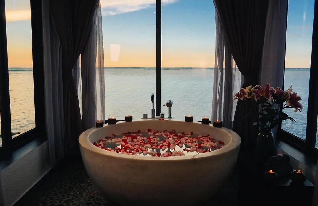 Vedana Lagoon Resort & Spa-1